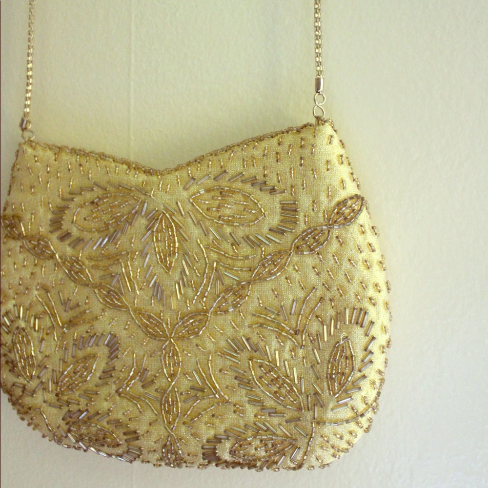 LAST CHANCE Vintage yellow beaded purse